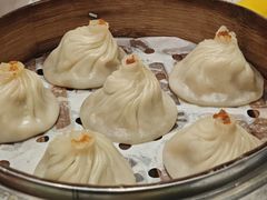 蟹黄鲜肉小笼包-小杨生煎(白玉兰广场店)
