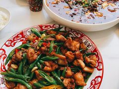 -关里关外·鱼头泡饼(唐冶绿地汇店)