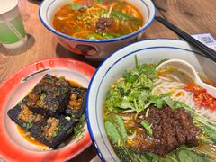 -状元王过桥米线(黄埔至泰广场店)
