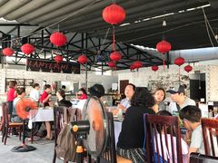 -Lanterns Vietnamese Restaurant