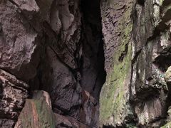 -龙水峡地缝景区