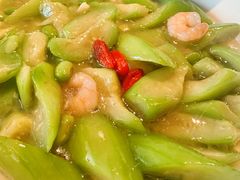 小嫩豆丝瓜配虾仁-秀儿四九城·新京菜(亚运村鸟巢店)