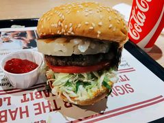 -The Habit Burger Grill 哈比特汉堡(复兴soho店)