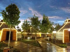 -九十九顶毡房(阜石路店)