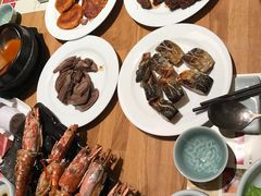 -萨拉伯尔水源素问店·韩国宫廷料理(人民路店)