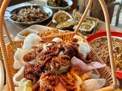 -漫月里·鲁菜海鲜小渔村(海水浴场店)