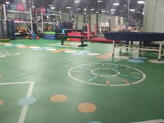 -阳光游泳培训基地(天通苑店)