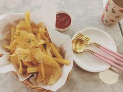 薯条三拼-Lilliput粒粒堡亲子餐厅(置汇旭辉店)