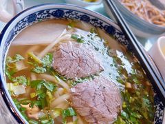 一碗香香的牛肉面-马大胡子清真西北菜