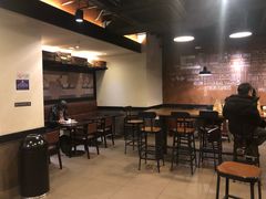 大堂-星巴克(北京南站第二店)