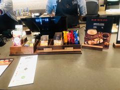 -星巴克臻选(上海合生汇1F店)