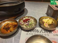 -草家酱蟹炭火烤肉店(珲春南路一店)