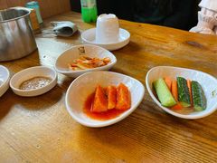 小菜-喇喇排骨火锅·传统韩式脊骨汤(望京西园总店)