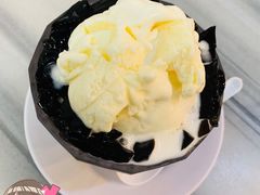 雪糕凉粉-芬芳甜品(同福路店)