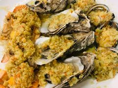 -四川小胡子海鲜(丁村万人海鲜广场店)