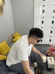 -即型男士理发工作室