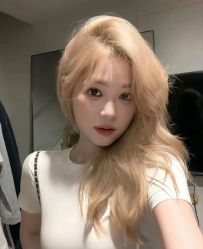 -十六番发型师事务所