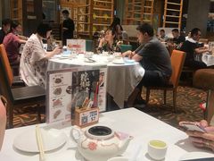 大堂-稻香酒家·34年老字号·港式粤菜(汉街店)