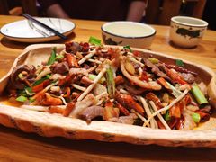 -老滇山寨•云南特色菜•地方菜•民族风情歌舞表演(金碧店)