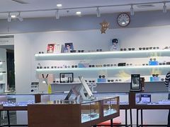 -亚美视光眼镜店(重庆路活力城店)