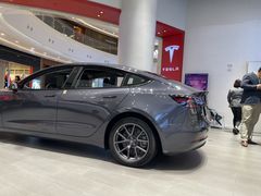 -TESLA 特斯拉(广州天环广场体验店)