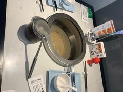 -三不牛腩(宾虹路店)