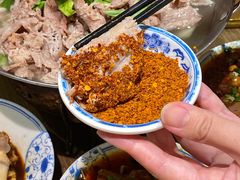 -肖四女乐山跷脚牛肉(滨江天街店)