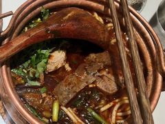 -百春原湖南牛肉粉(百联世纪店)