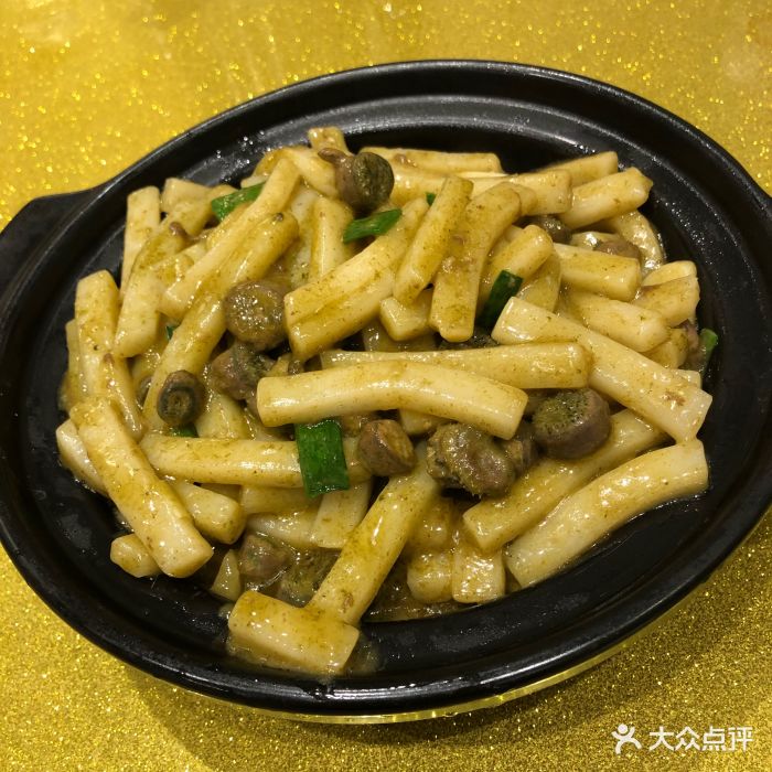 金沙湾海鲜岩蒜炒糕图片