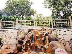 -龙佳生态温泉山庄