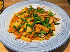 酸菜小笋-炊烟·山房菜