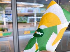 -赛百味SUBWAY(凤凰城店)