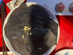 -二荆条·蜀鲜汇城市森林火锅