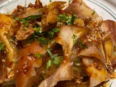 -云海肴·汽锅鸡·云南菜(天山百盛优客店)