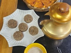 -银同牦牛肉火锅