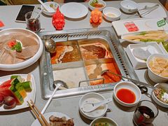 -海底捞火锅(银泰中心店)