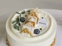 -半勺舒舒生日蛋糕店