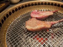 -铭牛烧肉·和牛海鲜自助(高新月牙湖店)