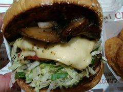 -The Habit Burger Grill 哈比特汉堡(爱琴海店)