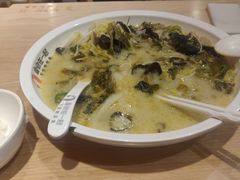 -鱼你在一起(奉贤宝龙城广场店)