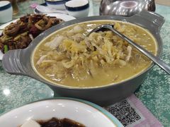 -鹤乡东北菜(崮山路店)