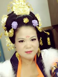 -盘子女人坊生日照·摄影馆(华强店)