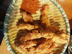 -王婆乔鲜鱼自助火锅(蜀汉路店)