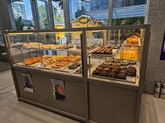 -好利来(上海虹桥新天地Lab主题店)