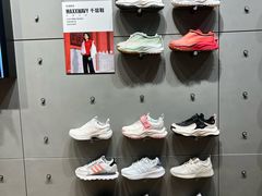 -adidas(滔搏朝阳大悦城店)