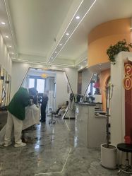 -V8潮牌·接发烫染连锁