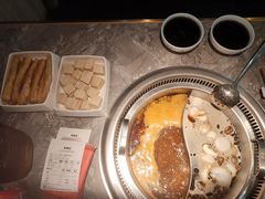-季季红火锅(青山湖万达店)