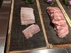 -韩京炭火烤肉自助料理(柯桥万达店)