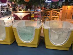 -蓝色海林婴幼儿水育馆(新辰里学清路店)