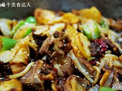 -老钟家烤羊排·敦伊阁清真餐厅胡羊焖饼